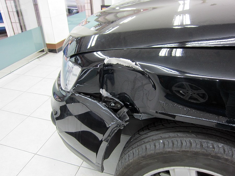 Jeep Compass 앞범퍼·앞휀다 파손 전