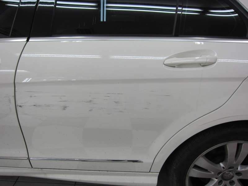 벤츠 C200 판금·도색 시공 사진