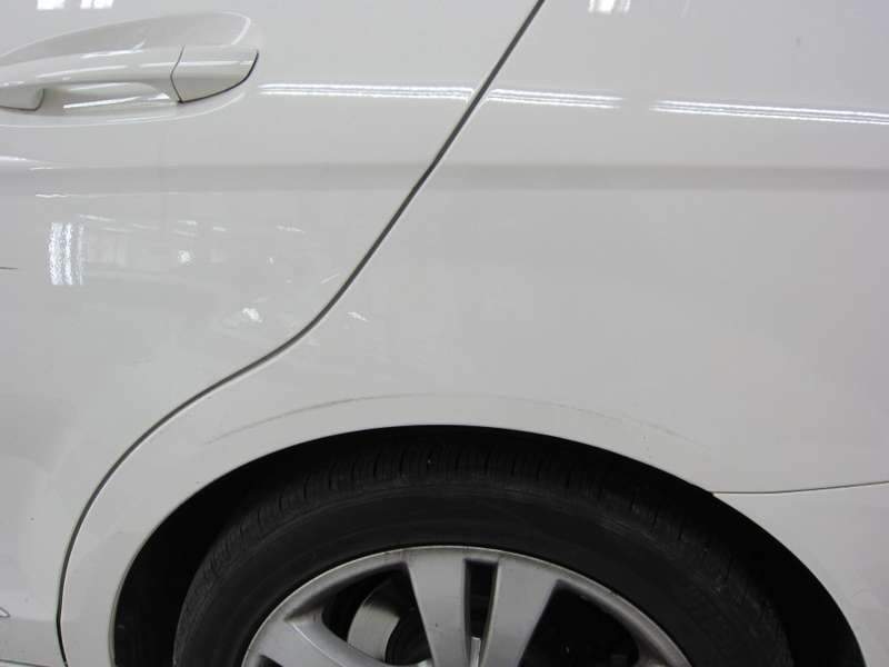 벤츠 C200 판금·도색 시공 사진