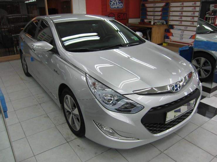 깨진유리복원 YF.K7 차앞유리복원 유리교체 시공 전