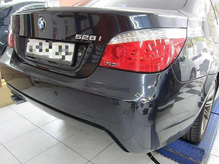 BMW 528i 덴트 시공 사진