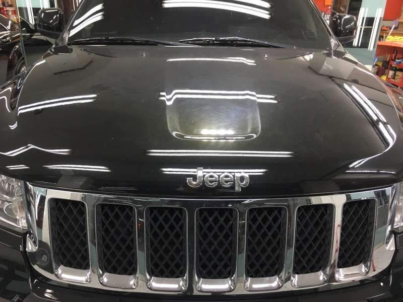 지프 그랜드 체로키 광택 코 덴트 시공 사진