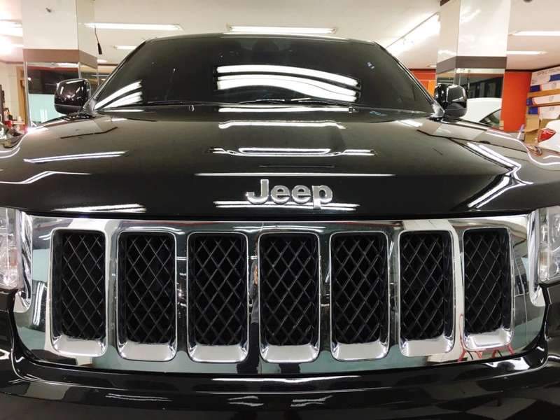 지프 그랜드 체로키 광택 코 덴트 시공 사진