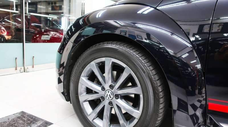 폭스바겐 더 비틀 앞 범퍼 덴트 덴트 시공 사진