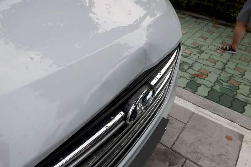 투싼 덴트 시공 사진