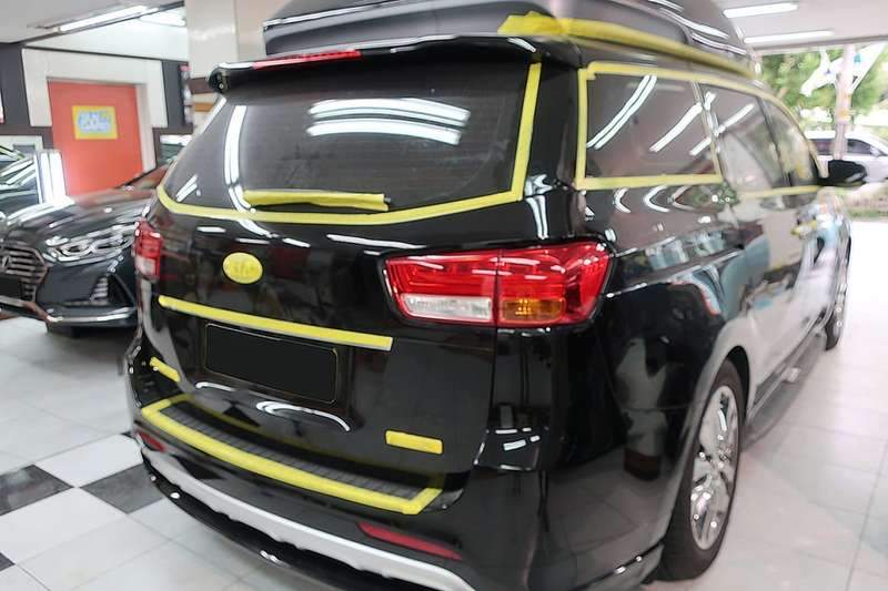 카니발 유리막 코팅 시공 사진