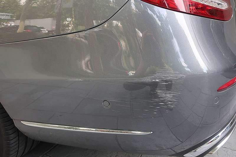 벤츠 E300 덴트 시공 사진