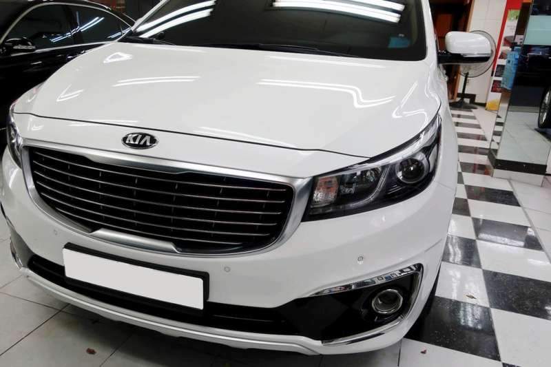 카니발 유리막 코팅 시공 사진