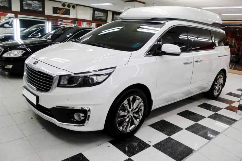 카니발 유리막 코팅 시공 사진