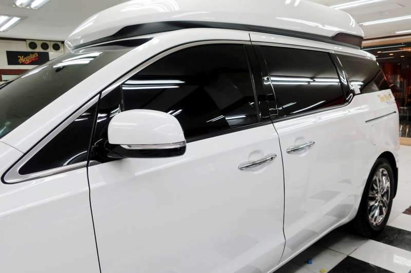 카니발 유리막 코팅 시공 사진