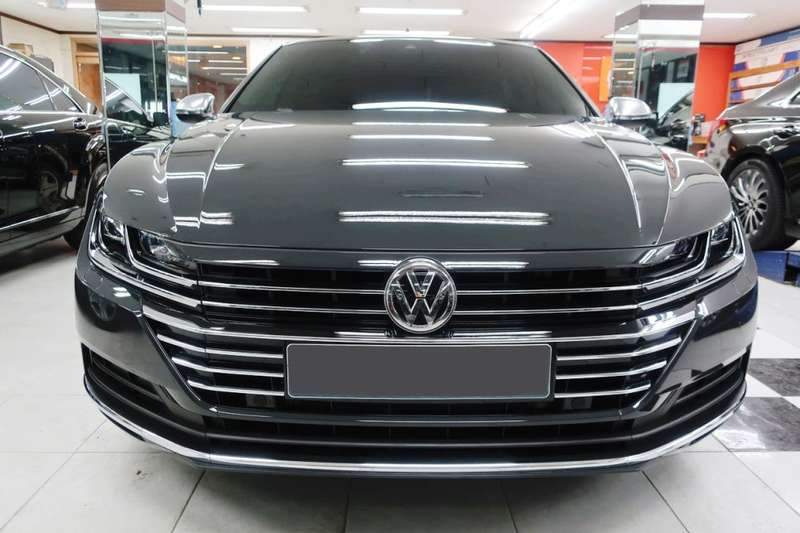 폭스바겐 아테온 광택 복원 후 유리막 코팅 작업 전 02