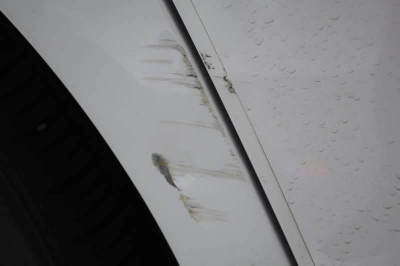 BMW 520d 덴트 작업 전 02