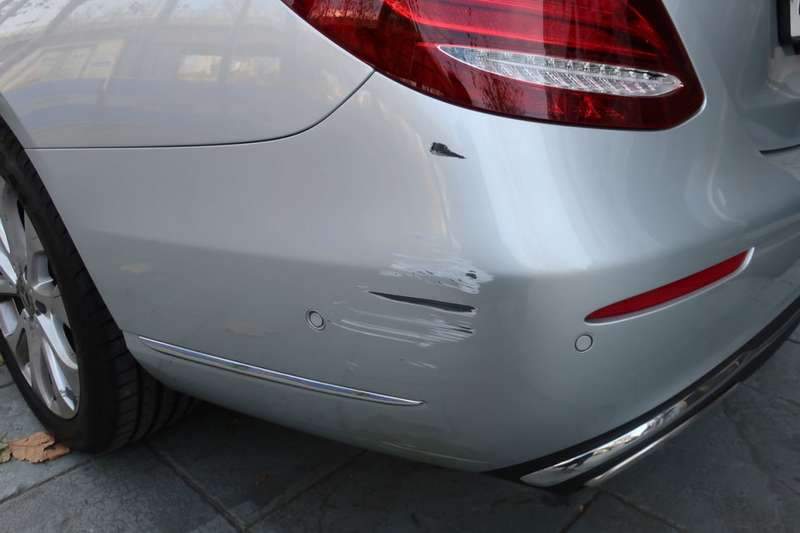 마포구 벤츠 E300 덴트 복원 그리고 광택 코팅까지. 시공 전