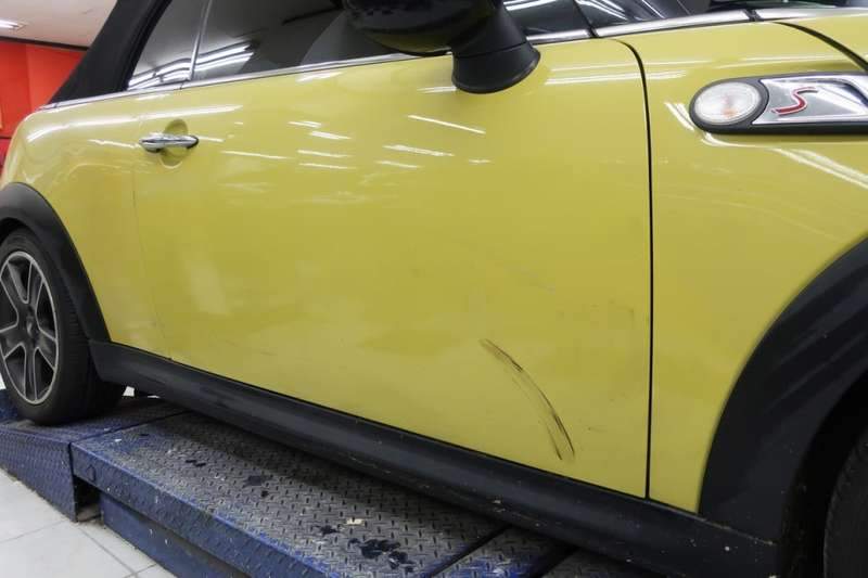 마포구 덴트&광택 복원 전문점에서 미니 도어, 펜더 복 시공 전