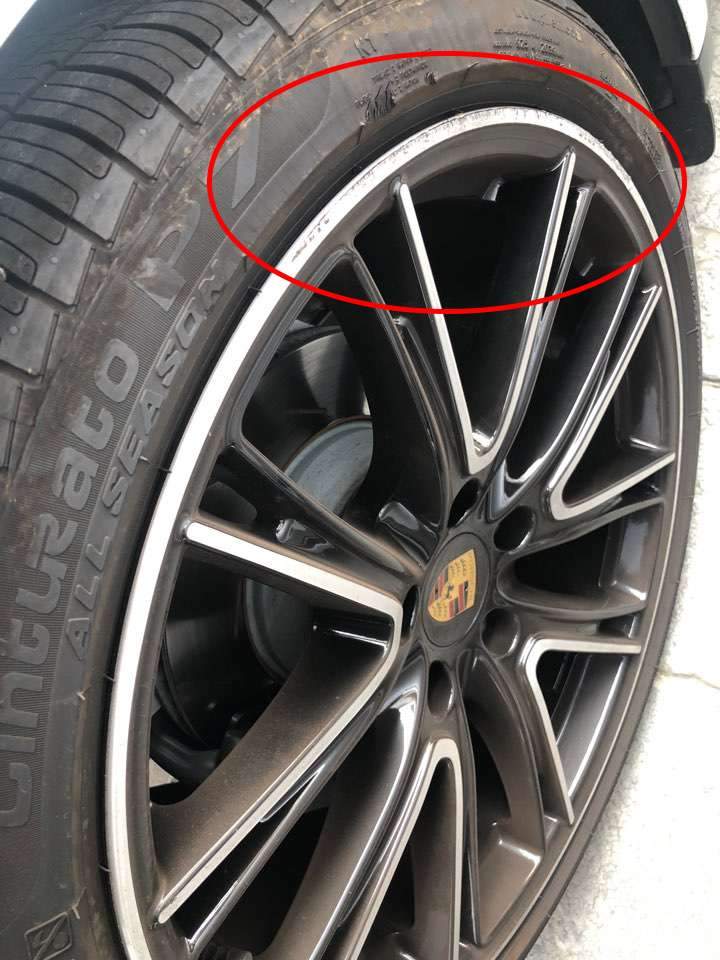 포르쉐 파나메라 덴트 시공 사진