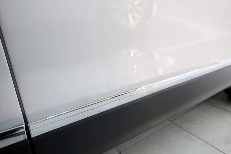 폭스바겐 티구안 찌그러진 도어 덴트 시공 사진