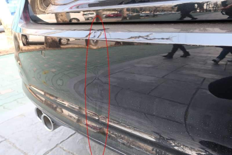 마포구 BMW 320d 리어 범퍼 덴트 복원 후 광택  시공 전