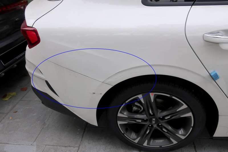 마포구 상암동에서 오신 K5 뒤 펜더 리어 범퍼 덴트복 시공 전