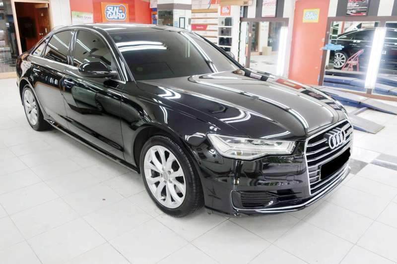 마포구 덴트 광택 전문점 수색에서 오신 아우디 A6 광 시공 전