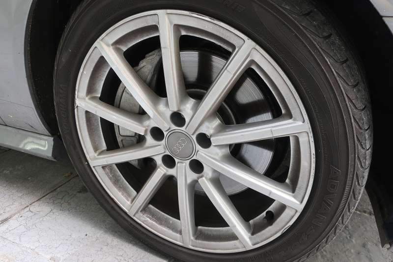 마포구 덴트 복원에 휠 복원까지 마친 후 전체 광택 복 시공 전