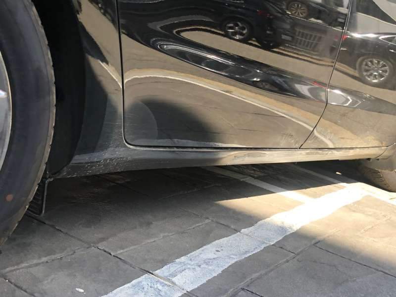 카니발 덴트 작업 전 02