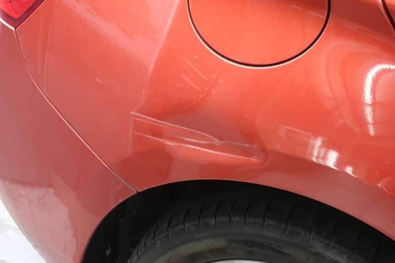 BMW 118d 덴트 시공 사진