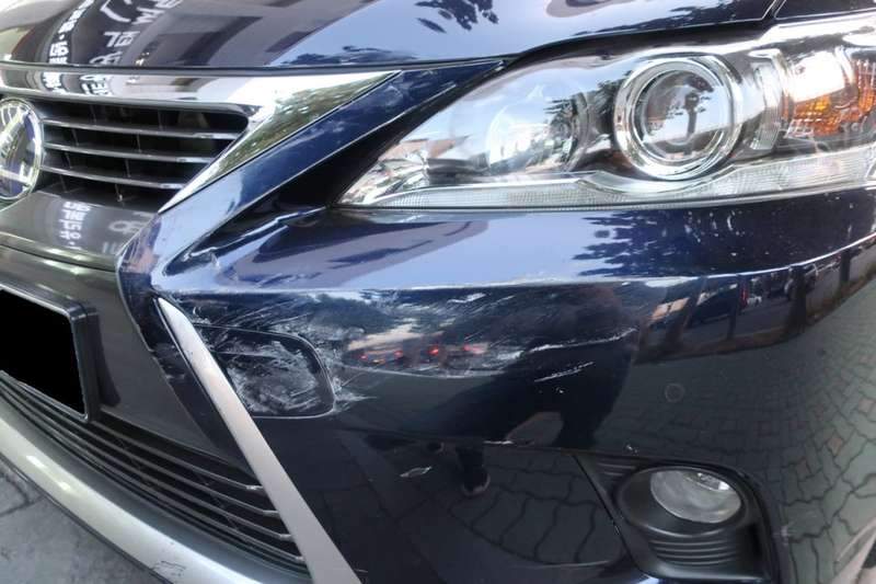 렉서스 CT200h 덴트 시공 사진