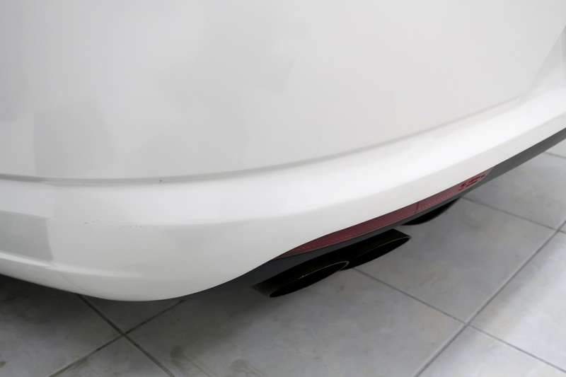 폭스바겐 파사트 CC 리어 범퍼 덴트 완성 후 04