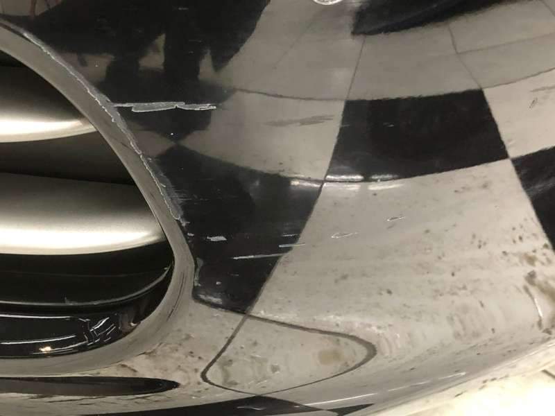 포르쉐 파나메라 덴트 작업 전 03