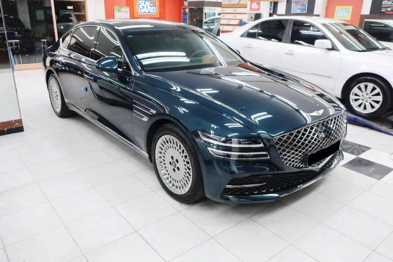 양천구 신정동에서 오신 제네시스 G80 범퍼 판금 도색 시공 전