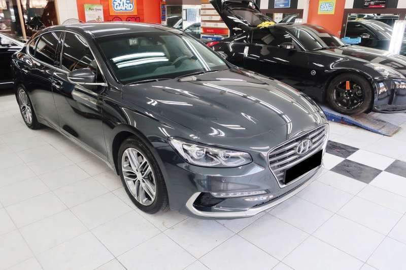 망원 덴트 마포구 외형복원 현대 그랜저 범퍼와 도어 판 시공 전