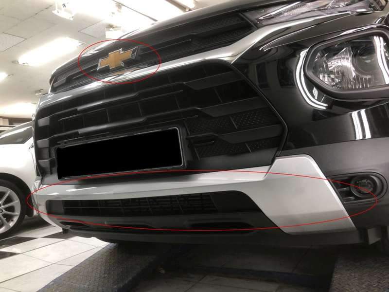 마포구 쉐보레 트레일블레이져 도색과 엠블럼 교환