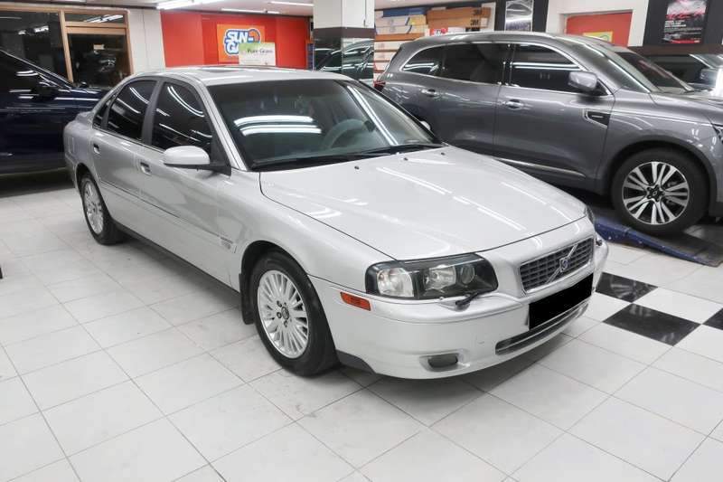 마포 서대문구 덴트 전문점 볼보 S80 범퍼, 펜더 판금 도색 복원