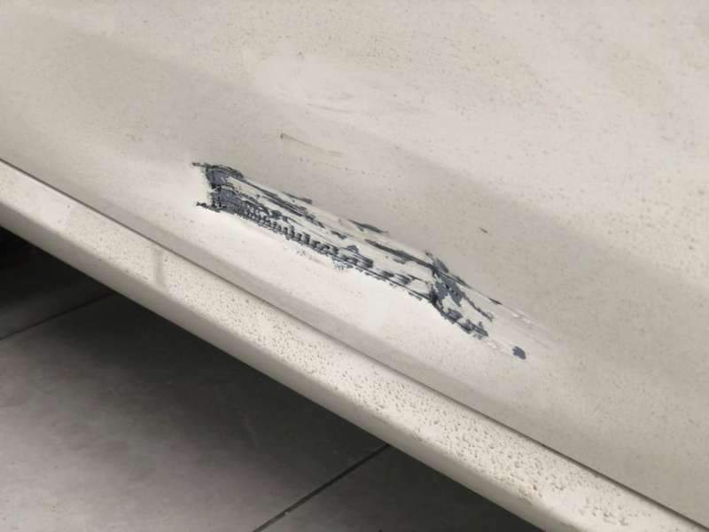 벤츠 E300 덴트 시공 사진