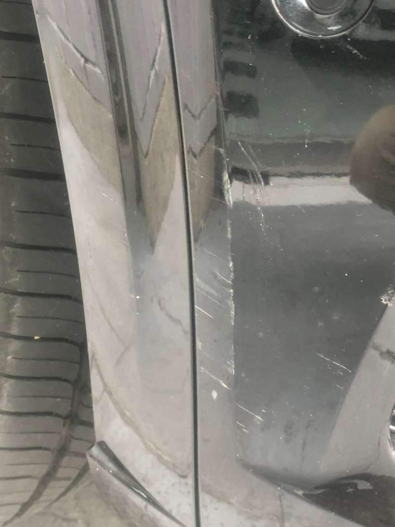 제네시스 GV70 덴트 시공 사진