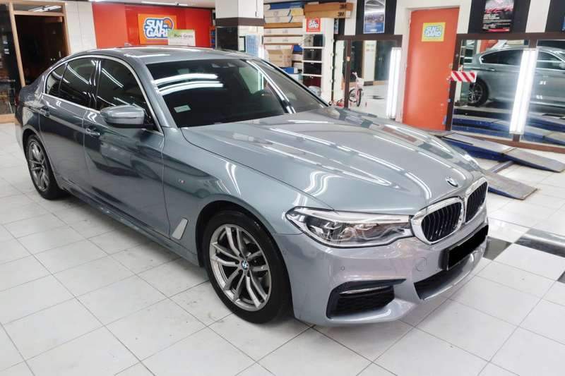 마포구 망원동 덴트 전문점 BMW 520d 앞 범퍼 판 시공 전