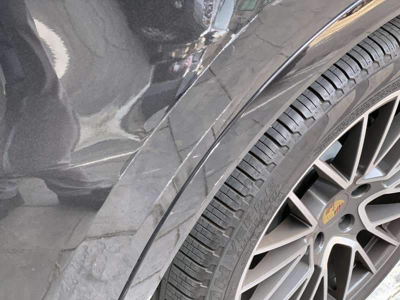 포르쉐 카이엔 덴트 시공 사진