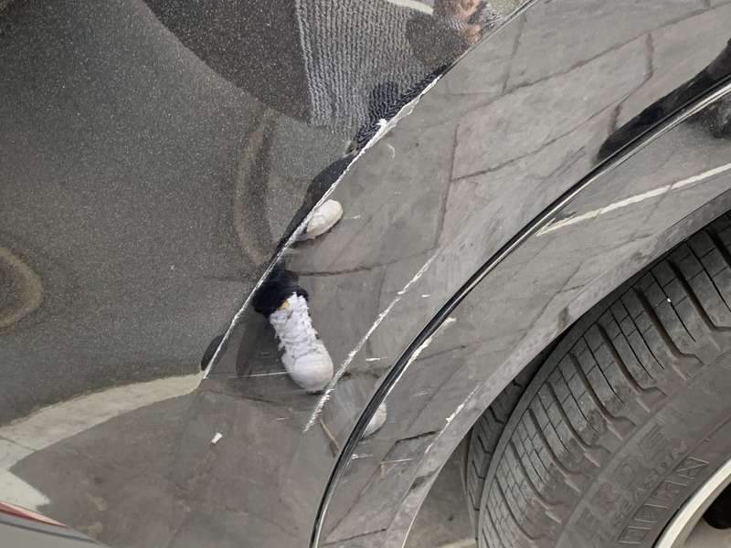 포르쉐 카이엔 덴트 시공 사진